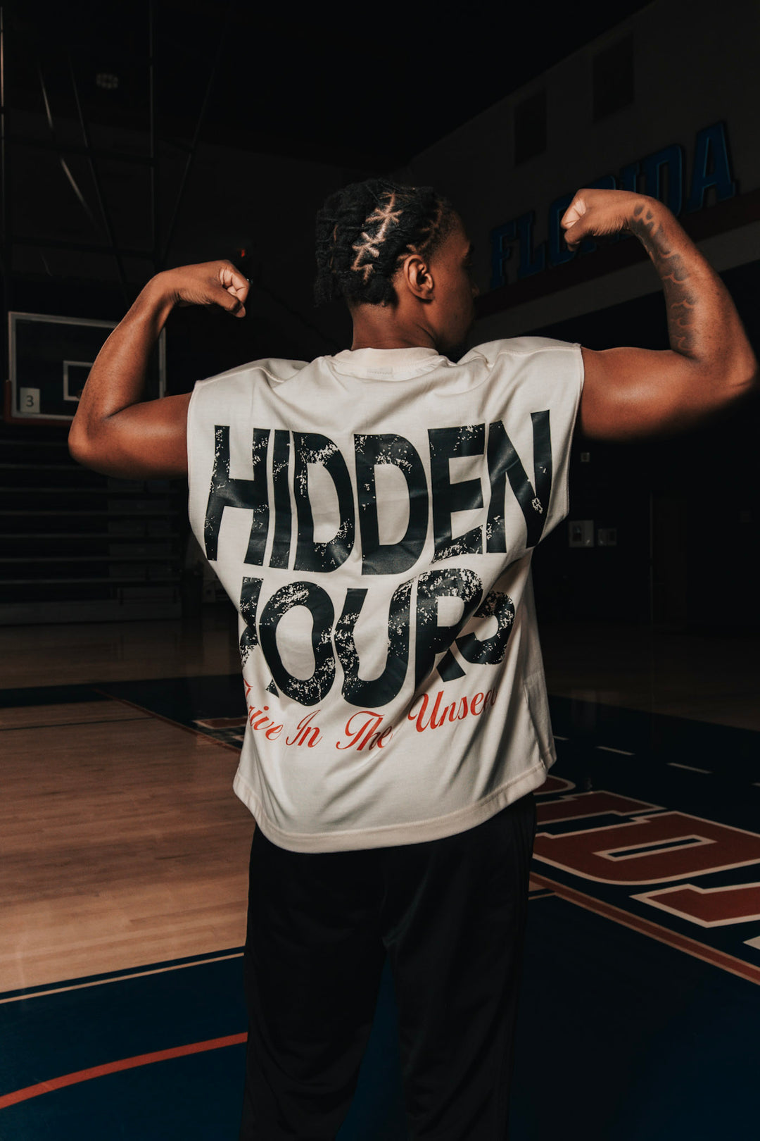 ‘UNSEEN’ CUT-OFF TEE