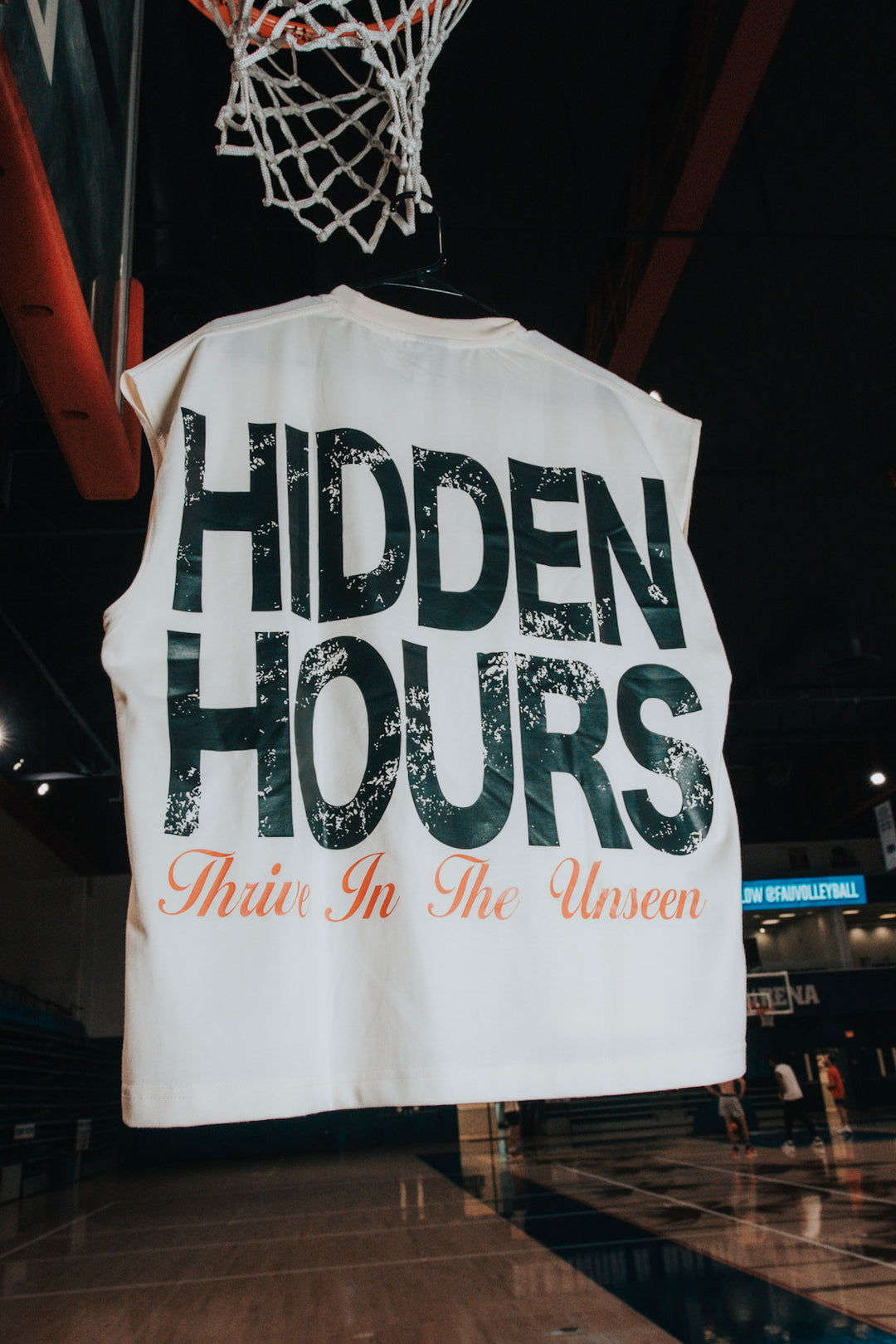 ‘UNSEEN’ CUT-OFF TEE
